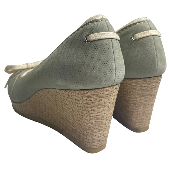 Clarks Originals Lt. Green Canvas Wedge Platform Espadrille w/Tie Detail Sz 10 M - Picture 7 of 13